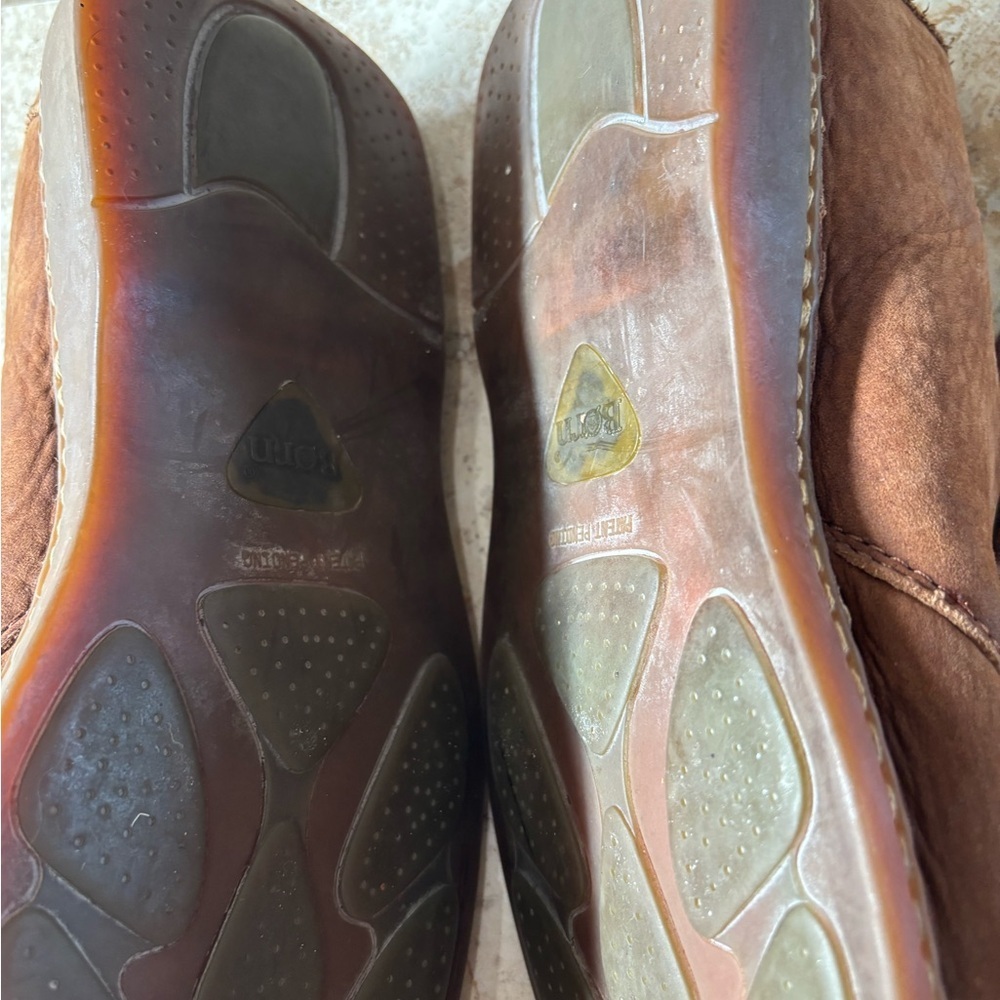 Born Men's Brown Leather Chukka Boots - Picture 3 of 5